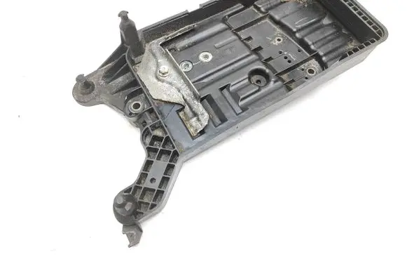 Volkswagen Tiguan Allspace Battery tray 5QF915321C 5QF915331C