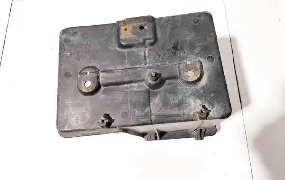 Mazda 2 Battery box tray df7856040 df78-56040