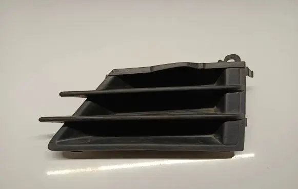 Subaru BRZ Front fog light trim/grill 57731CA260