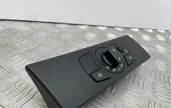 Light switch