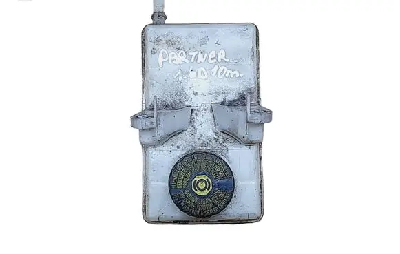 Peugeot Partner Brake fluid reservoir 9680907780 03853815053
