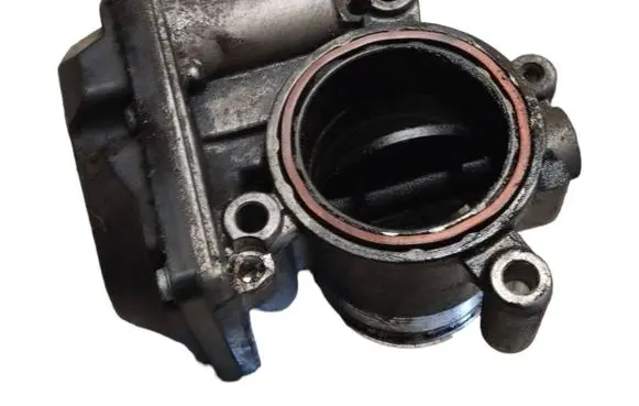 Audi A5 8T 8F Throttle valve 03L128063E