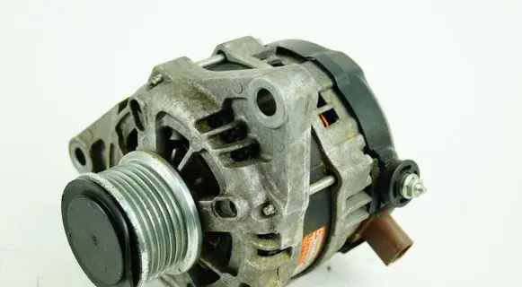 Toyota Hilux (AN120, AN130) Generator/alternator 270600L110 0C0400 TG1042107060