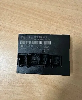 Audi A3 S3 A3 Sportback 8P Comfort/convenience module 8P0959433 05600600 05833