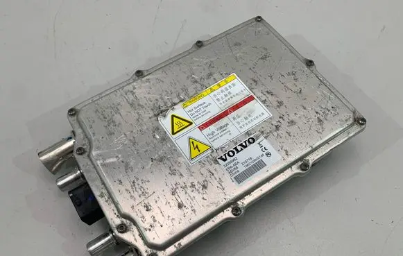 Volvo S90, V90 Voltage converter inverter 32299962