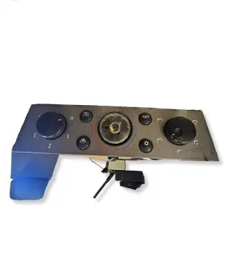 Opel Vectra C Climate control unit 13138190 MCP3200 E9550001