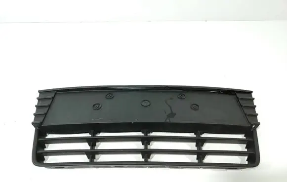 Ford Focus Front grill BM51-17K945-A