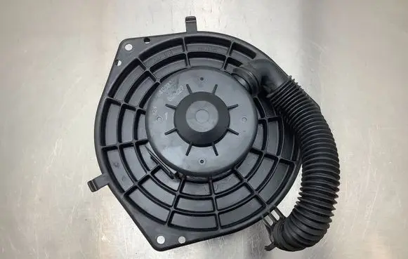 Renault Laguna III Heater fan/blower 8400004