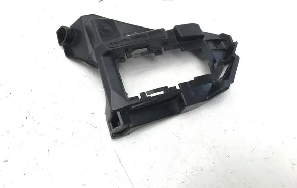 Blind spot radar bracket