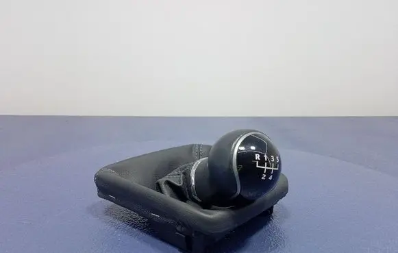 Seat Ibiza IV (6J,6P) Gear shift rod 6J0711113