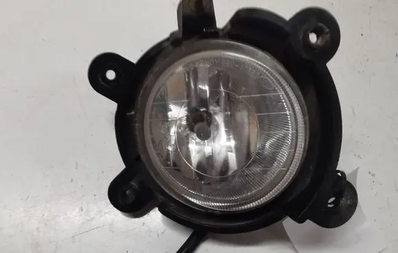 KIA Sorento Front fog light 922013E5