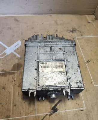 Renault Scenic I Engine control unit/module 7700114644 0281010077 HOM7700111552