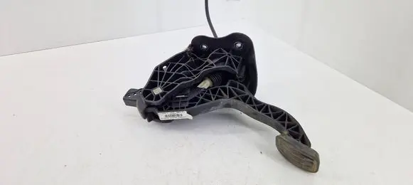 Peugeot Expert Clutch pedal 9817949480
