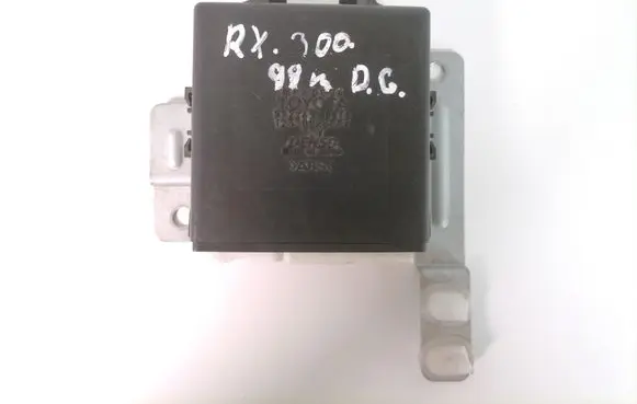 Lexus RX 300 Door control unit/module 89224-48010