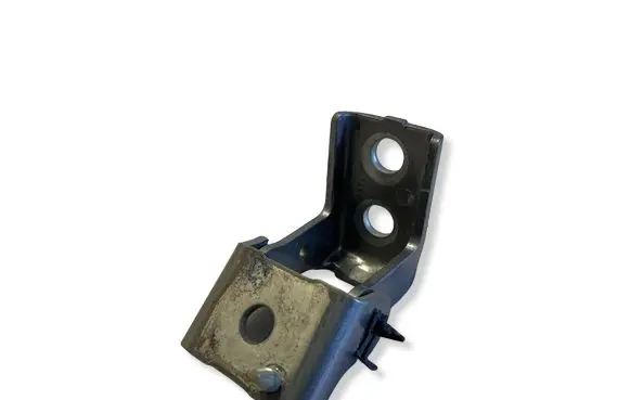 Opel Mokka B Rear door lower hinge 