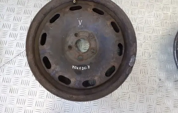 Suzuki Swift I R15 steel rim 