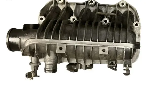Ford Focus Intake manifold CM5G9424EE