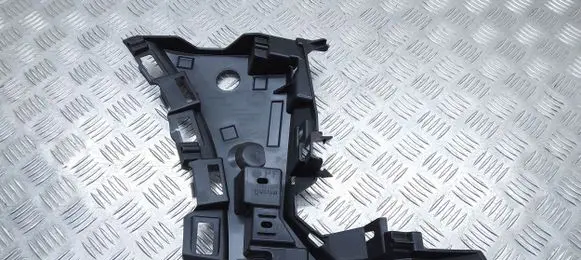 Front bumper mounting bracket
