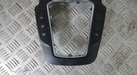 Ford Focus Gear shifter surround trim plastic JX7B-A045A66-A