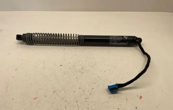 BMW 7 G11 G12 Tailgate/trunk strut/damper 7357110 17893910