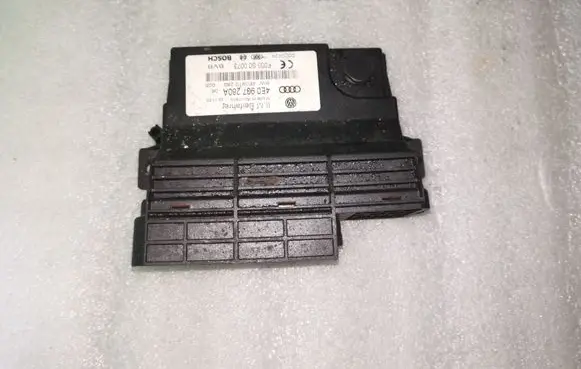 Audi A8 S8 D3 4E Other control units/modules 4E0907280A 4E0910280 F005S00073