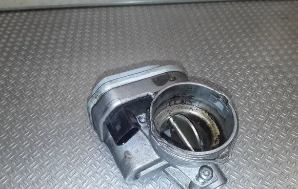 Seat Leon (1P) Throttle valve 