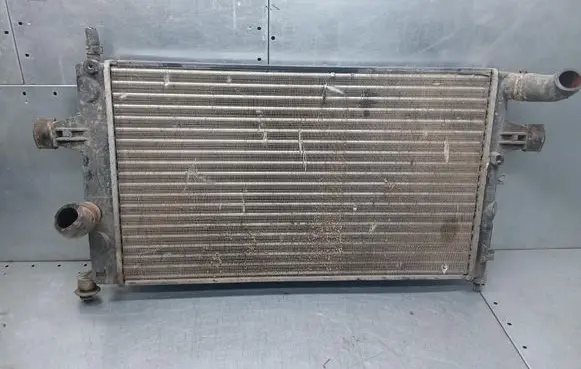 Opel Astra G Coolant radiator