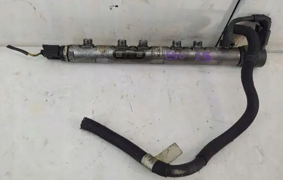BMW 1 E81 E87 Fuel main line pipe 0445214183
