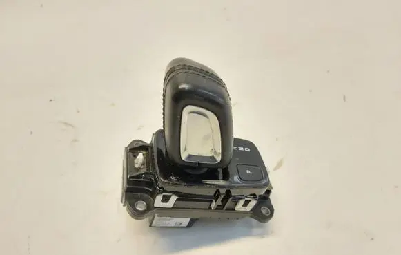 Volvo XC40 Gear lever shifter trim leather/knob 31437994JLK01