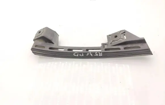Front bumper mounting bracket
