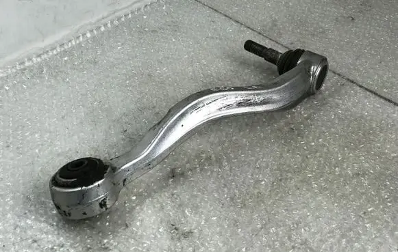 BMW 5 E60 E61 Front control arm 6760182 31126760182