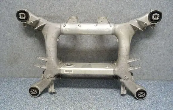 BMW 7 G11 G12 Rear subframe 6861201