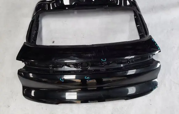 Porsche Cayenne (9Y0 9Y3) Tailgate/trunk/boot lid