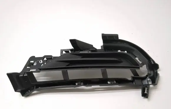 Volvo S90, V90 Front bumper lower grill 31425077