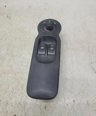 Renault Modus Electric window control switch E28982