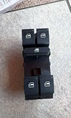 Volkswagen Golf VI Electric window control switch 1K4959857B