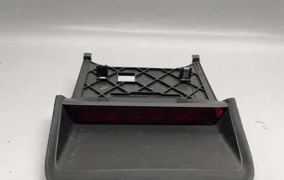 Dodge Challenger Third/center stoplight 05028782AD 05028782AA