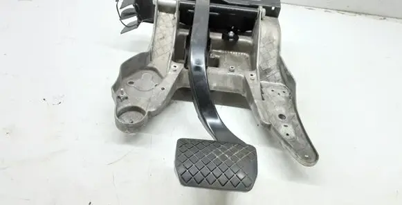 Audi Q7 4L Brake pedal 7L8723117