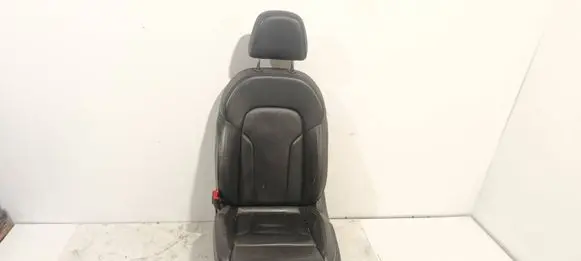 Audi Q3 8U Front driver seat 