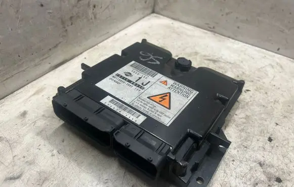 Nissan Pathfinder R51 Engine control unit/module ECU 23710EB310