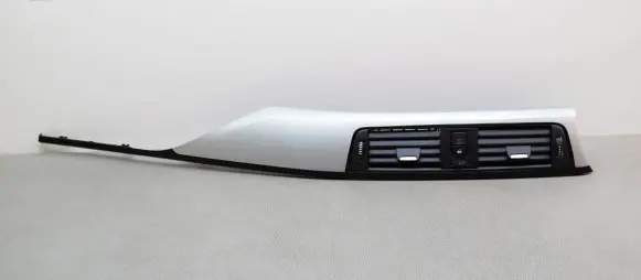 BMW 4 F32 F33 Dashboard air vent grill cover trim 9347436
