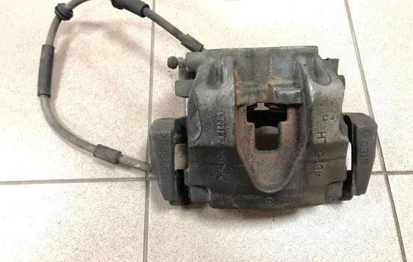 Mercedes-Benz GLE (W166 - C292) Front brake caliper 4895LH