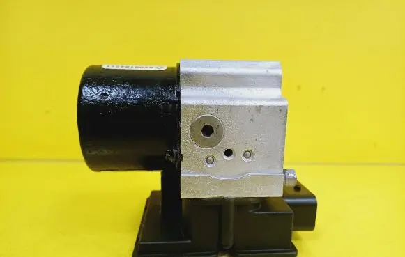 Renault Trafic II (X83) ABS Pump 13509005 13664105 8200184211