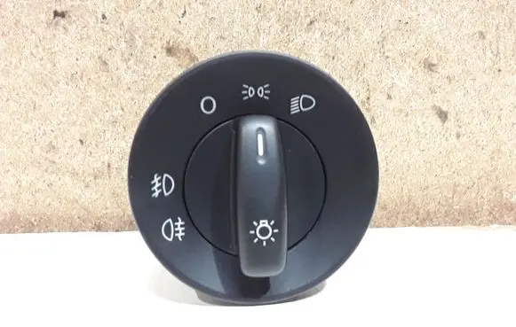 Skoda Octavia Mk2 (1Z) Light switch 1Z0941431K