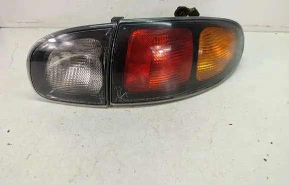 Daewoo Lanos Rear/tail lights 305896R