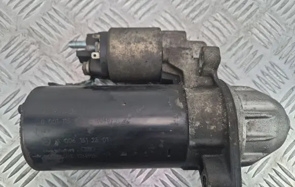Mercedes-Benz C W204 Starter motor A0061512501