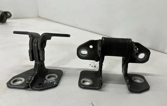 Dodge Charger Rear door hinge set 55113660AC 68148514AB