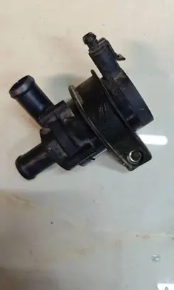 Volvo V40 Electric auxiliary coolant/water pump 30950000