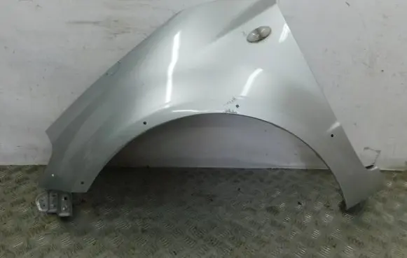 Fiat Sedici Fender
