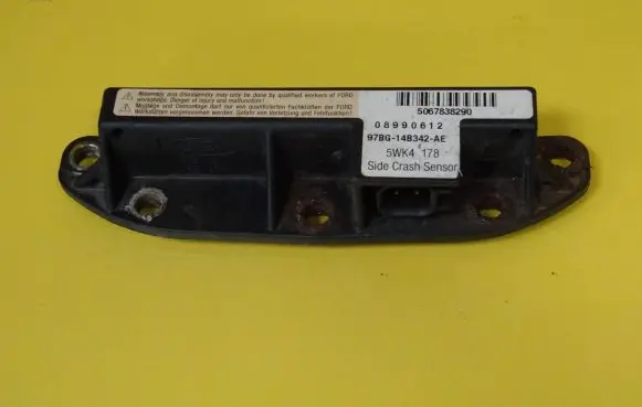 Ford Focus Airbag deployment crash/impact sensor 97BG-14B342-AE